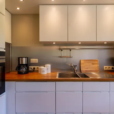 Сasa de vacaciones Maison De Charme à La Campagne Avec Terrasse Et Grand Espace Extérieur - Fr-1-585-76