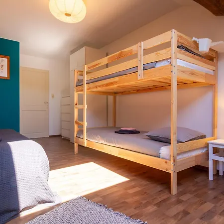 Maison De Charme à La Campagne Avec Terrasse Et Grand Espace Extérieur - Fr-1-585-76 Bazeilles-sur-Othain