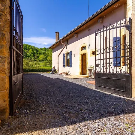 Maison De Charme A La Campagne Avec Terrasse Et Grand Espace Exterieur - Fr-1-585-76 Bazeilles-sur-Othain