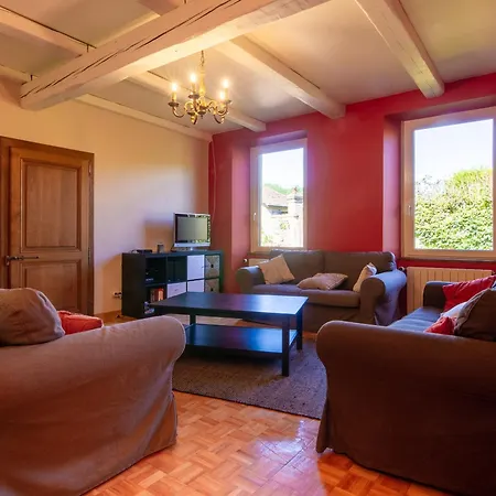 Maison De Charme A La Campagne Avec Terrasse Et Grand Espace Exterieur - Fr-1-585-76 Holiday home *
