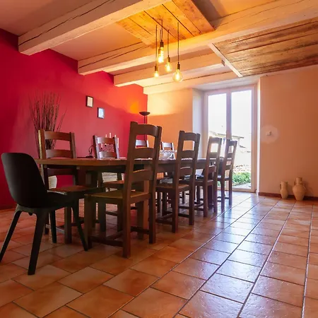 Maison De Charme A La Campagne Avec Terrasse Et Grand Espace Exterieur - Fr-1-585-76 *