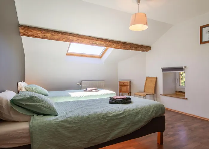 Maison De Charme A La Campagne Avec Terrasse Et Grand Espace Exterieur - Fr-1-585-76 Bazeilles-sur-Othain