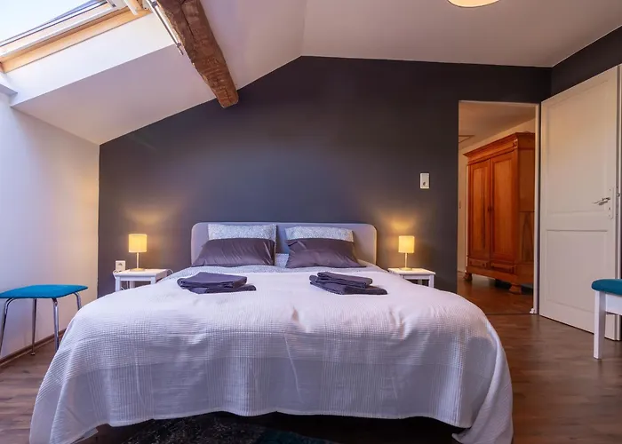 Maison De Charme A La Campagne Avec Terrasse Et Grand Espace Exterieur - Fr-1-585-76 Bazeilles-sur-Othain